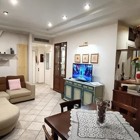 Chic House Апартаменты *